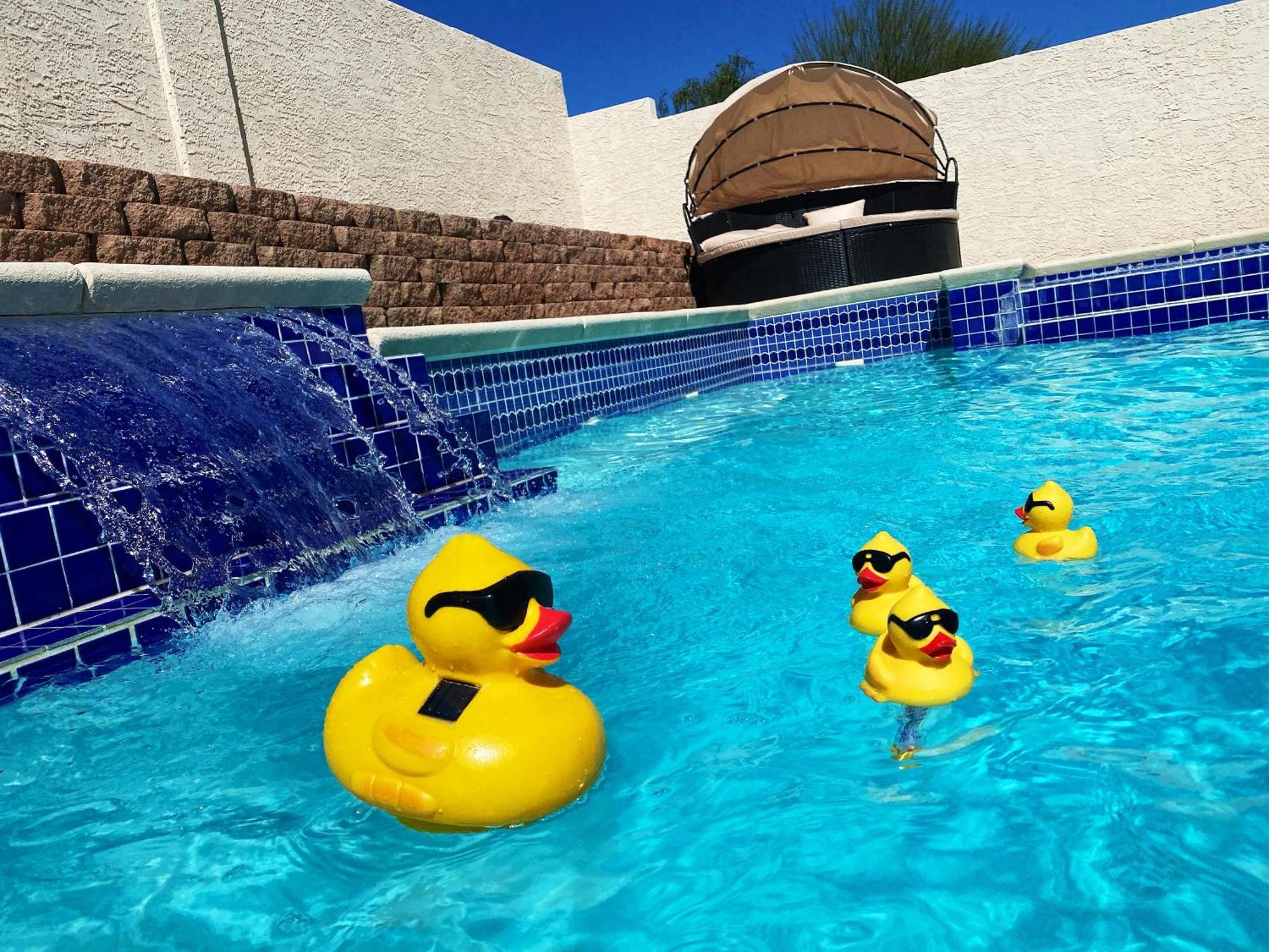 Amazing Heated Pool And Private Hot Tub 3Br In Heart Of Lv Vila Las Vegas Exterior foto