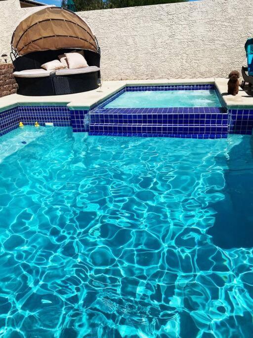 Amazing Heated Pool And Private Hot Tub 3Br In Heart Of Lv Vila Las Vegas Exterior foto