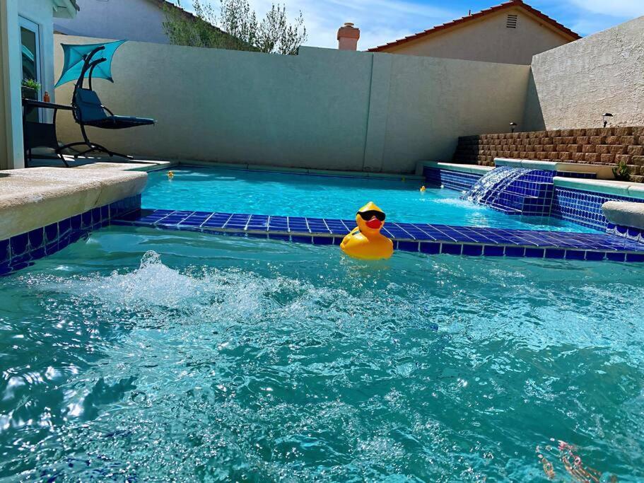 Amazing Heated Pool And Private Hot Tub 3Br In Heart Of Lv Vila Las Vegas Exterior foto